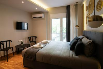 Central Charming Studio