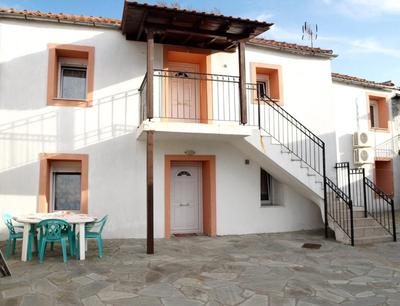 Nikolaou Apartments Upper Floor