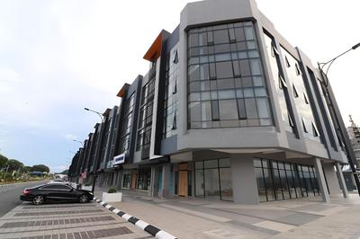 JC Space Capsule Maha City