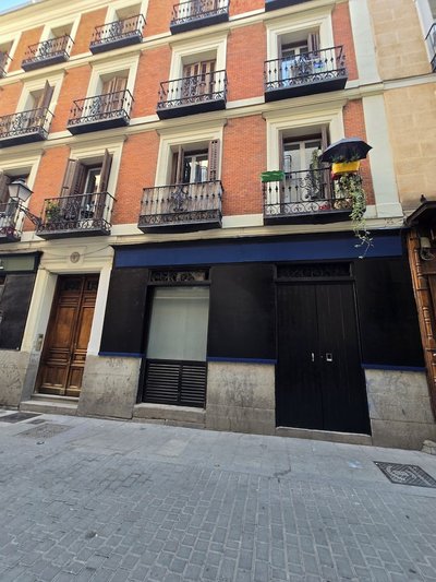 Modular Dreams Hostel
