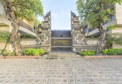 d'Penjor Seminyak Hotel
