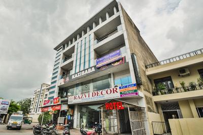 OYO 45055 Hotel King's Palace