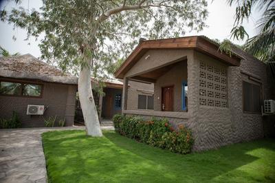 Aborigines beach resort