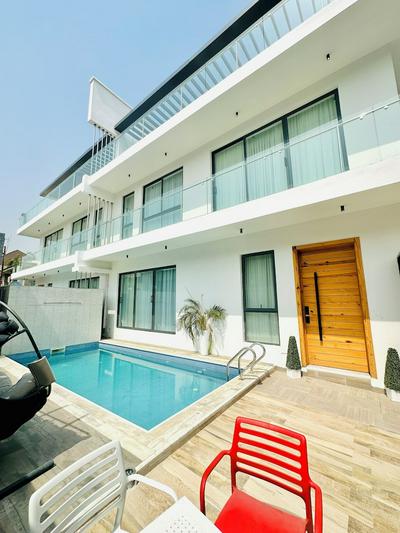 Lekki Villas