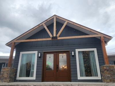 The Lakehouse Inn at Sledd Creek