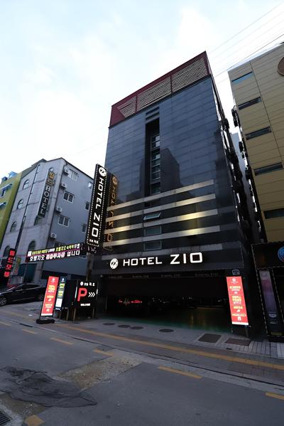 ZIO Hotel