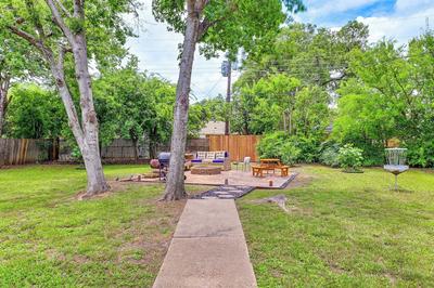 9 Mi to Dtwn: Fort Worth Home w/ Patio & Yard