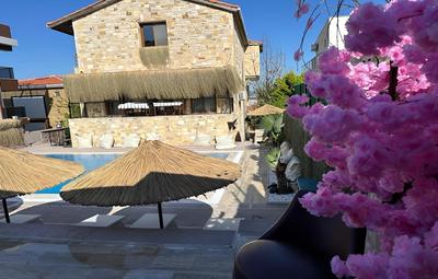 Stone House Foca Butik Otel