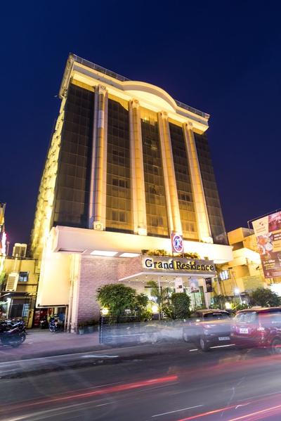 Grand Residence