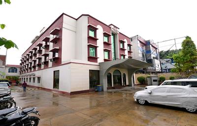 OYO 10706 Hotel Siddhartha