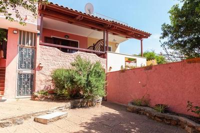 Welcomely - Josto Panoramic House