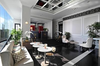 Brava Suites by ZIA Surabaya