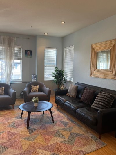 Large and Cozy Home 2BD 2BA Near SF