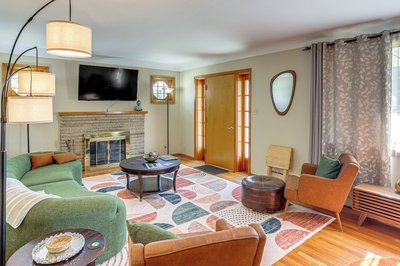 < 1 Mi to Dtwn Tiffin: Home w/ Outdoor Space!