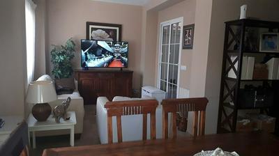 Quiet Single Room in Valencia, With Large Terrace for Pets