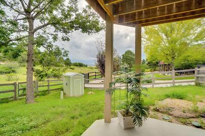 6 Mi to Dtwn Parker: Serene Studio Suite!