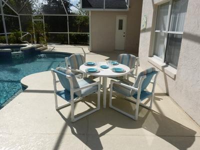 Ir700or 3 Bedroom Villa by Redawning