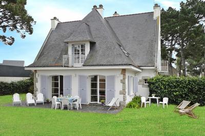 Holiday Home in Carnac Near Sandy Beach