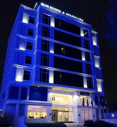 Grand Silverton Hotel