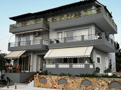 Moonbeam Townhouse Skiathos