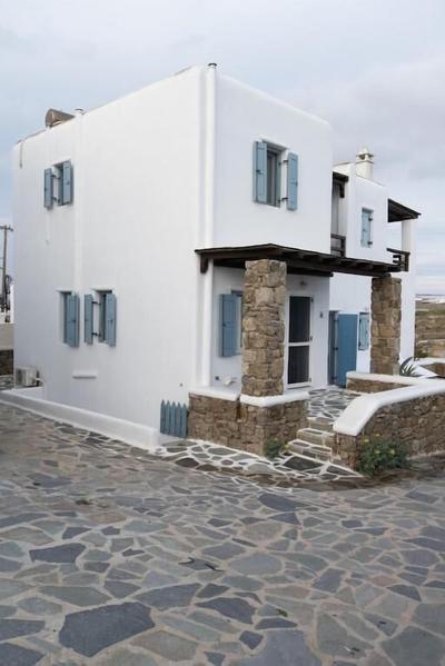 Dreamscape 3-Bedroom Mykonos Hideaway