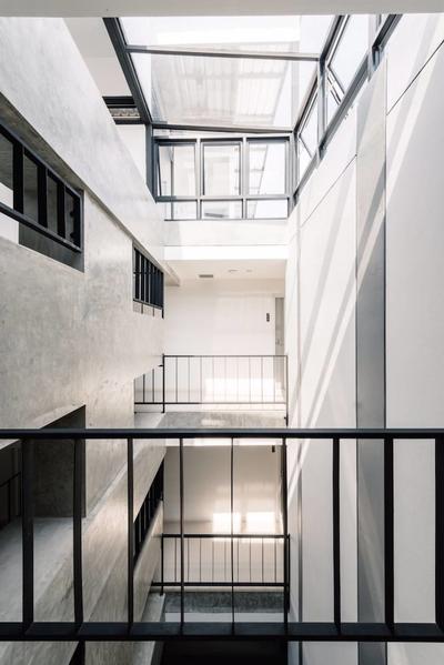 Baan Mae Suvarnabhumi Airport