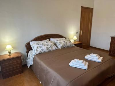 Room in B&B - Comfortable Room With Spacious Kitchen - Suite Colosseo