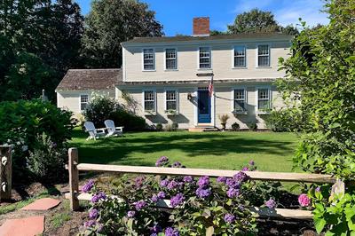 1 Mi to Nauset Beach: Upscale Orleans Home w/ Deck
