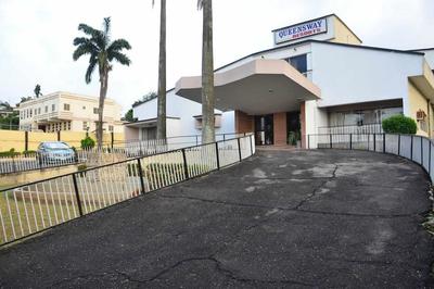 Queens way Resorts