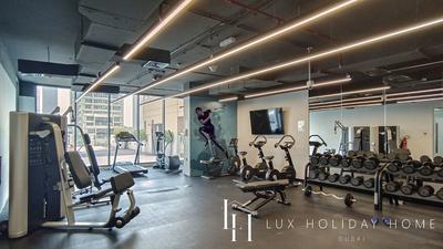 LUX - Contemporary Suite with Full Marina View 5