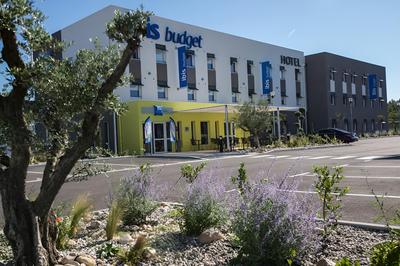 ibis budget Saint Martin de Crau Porte de Camargue