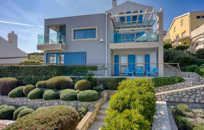 RR Losinj Harbour View Studio
