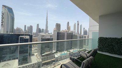 Mh - 1 Bhk Burj View - Vera2420