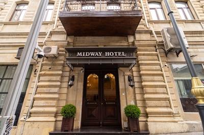 Midway Baku Hotel