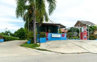 OYO 929 100 Boutique Hotel