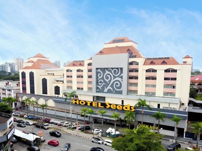 Seeds Hotel Premier Sri Petaling