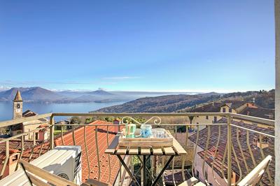 Luce Lake View on Stresa Hill