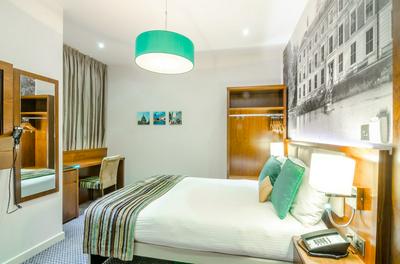 Seraphine Kensington Olympia Hotel