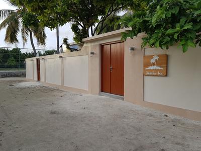 Omadhoo Inn