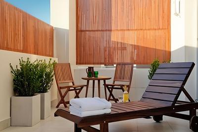 Art Suites & Gallery