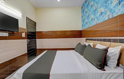 HOTEL LYF SUITES NOIDA 63