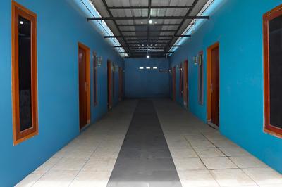 Hotel O Kost Auto Syariah Anggaswangi