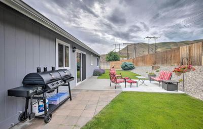 Saddle Rock East: Wenatchee Home < 3 Miles to Town