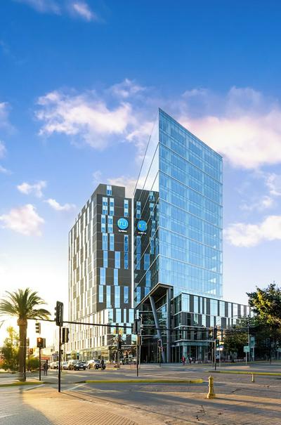 Tru By Hilton Chillan Ferrat