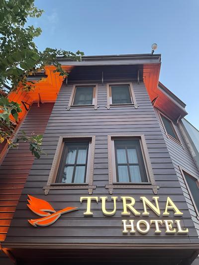 Turna Hotel