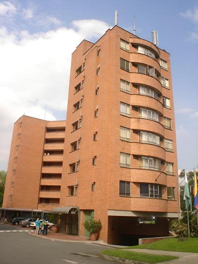 Portal del Rodeo ApartaHotel - Arkadia Mall