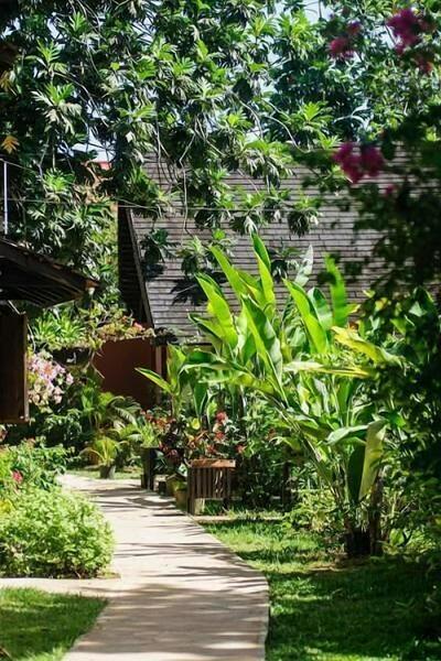 Secret Cabins at Firefly Beach