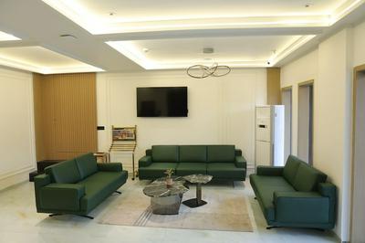 Lords Studio Inn, Jamnagar