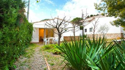 Sirena in Llafranc With 1 Bedrooms and 1 Bathrooms