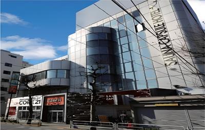 Sauna Capsule Hotel Core 21 - Caters to Men